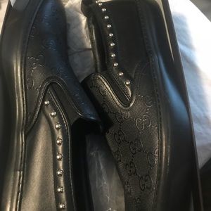 Gucci shoe size 39.5